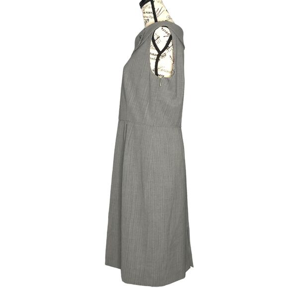 Tahari Arthur S. Levine (12) Pinstripe Fold Collar Sleeveless Sheath Dress Lined - Picture 3 of 14